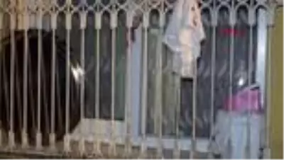 Adana'da terör örgütü PKK'nın gençlik yapılanmasına operasyon 13 gözaltı Adana'da terör örgütü PKK'nın gençlik yapılanmasına operasyon 13 gözaltı