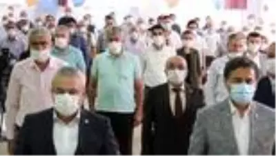 AK Parti'de kongre süreci yeniden başladı AK Parti'de kongre süreci yeniden başladı