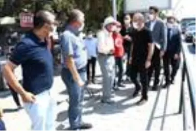 AK Parti'li Turan, Çanakkale'de 'üyelik' kampanyası başlattı AK Parti'li Turan, Çanakkale'de 'üyelik' kampanyası başlattı