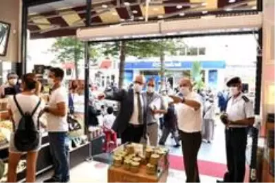 Antalya'nın 8 bin 715 farklı noktasında Korona virüs denetimi Antalya'nın 8 bin 715 farklı noktasında Korona virüs denetimi