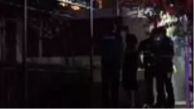 Balkondan düşen yaşlı adam hayatını kaybetti Balkondan düşen yaşlı adam hayatını kaybetti