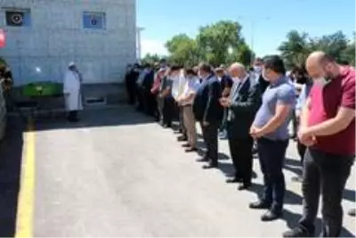 Başkan Orhan'ın acı günü Başkan Orhan'ın acı günü