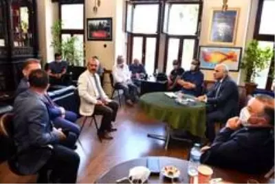 Başkan Zorluoğlu Trabzon Gazeteciler Cemiyeti'ni ziyaret etti Başkan Zorluoğlu Trabzon Gazeteciler Cemiyeti'ni ziyaret etti
