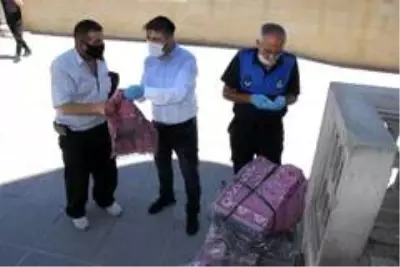 Belediye'den Vatandaşlara seccade Belediye'den Vatandaşlara seccade