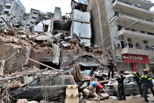 Beyrut'u kana bulayan patlamayla ilgili 16 kişi gözaltına alındı
