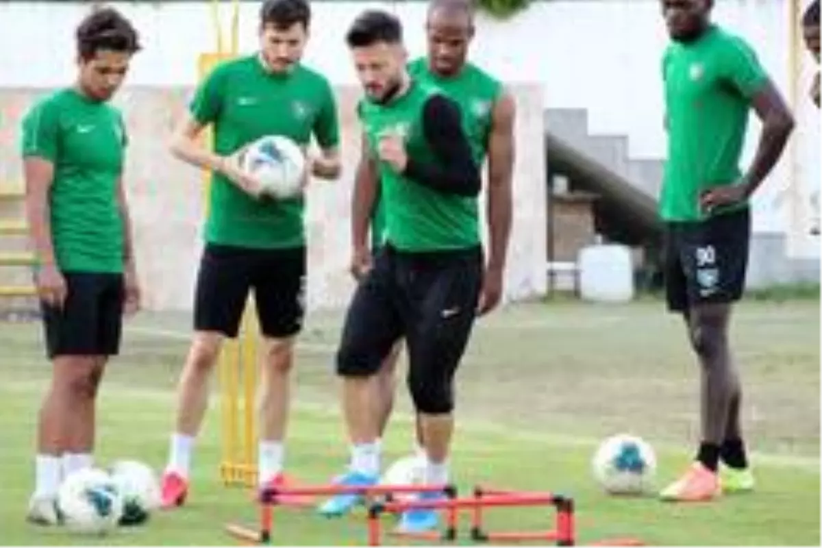 Denizlispor 10 Ağustos'ta topbaşı yapacak