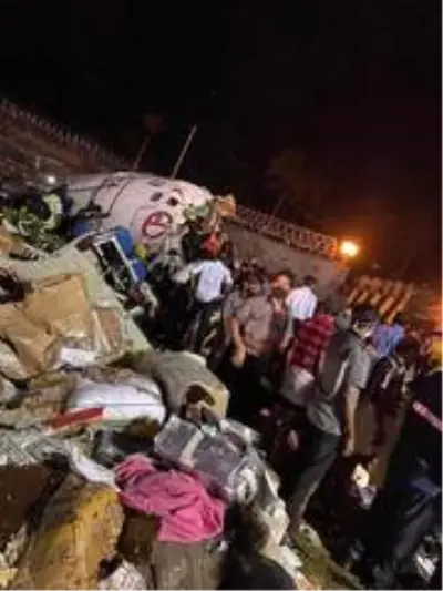 Hindistan'daki uçak kazasında 2 kişi öldü, 35 kişi yaralandı Hindistan'daki uçak kazasında 2 kişi öldü, 35 kişi yaralandı