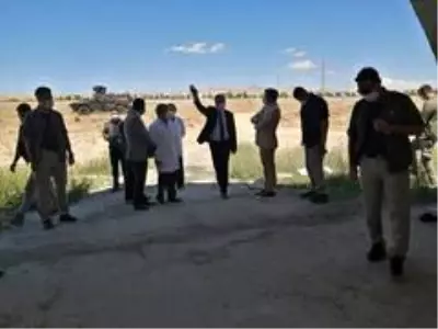 İnşaatı devam eden Tıbbiye Camii'nde sosyal mesafeli Cuma namazı İnşaatı devam eden Tıbbiye Camii'nde sosyal mesafeli Cuma namazı