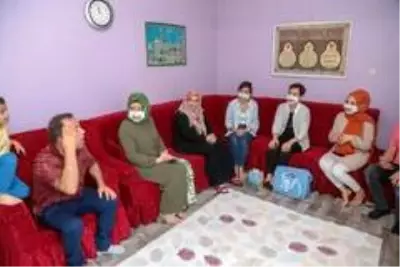 İşitme engelliler için özel maske üretildi İşitme engelliler için özel maske üretildi