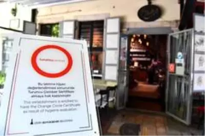 İzmir haritası turuncuya bürünüyor İzmir haritası turuncuya bürünüyor