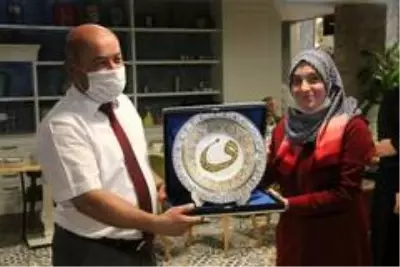 KİHMED, başarıyı ödüllendirdi KİHMED, başarıyı ödüllendirdi