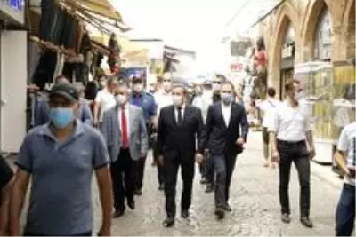 Konak'ta tam saha Covid-19 denetimi Konak'ta tam saha Covid-19 denetimi