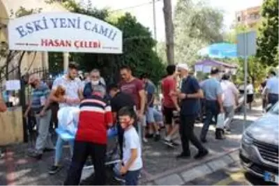 Lokma yerine kar helvası hayrı yaptılar Lokma yerine kar helvası hayrı yaptılar