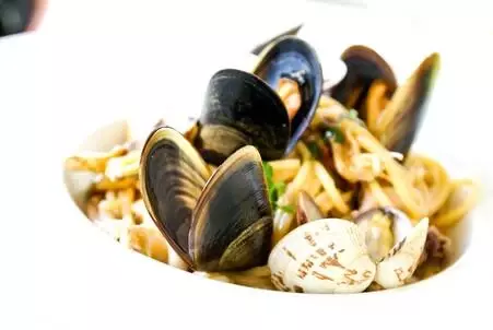 Masterchef deniz tarağı tarifi! Deniz tarağı yemeği nasıl yapılır? Deniz tarağı nedir? Deniz tarağı nasıl yenir? Deniz tarağı nasıl temizlenir? Masterchef deniz tarağı tarifi! Deniz tarağı yemeği nasıl yapılır? Deniz tarağı nedir? Deniz tarağı nasıl yenir? Deniz tarağı nasıl temizlenir?