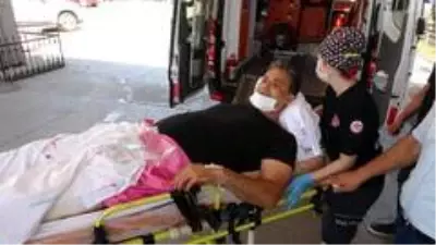 Meclis üyesi silahlı saldırıda yaralandı Meclis üyesi silahlı saldırıda yaralandı