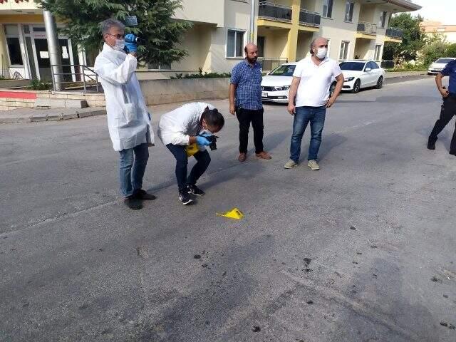 Polis memurunun ayağını kıran zanlı, vurularak yakalandı Polis memurunun ayağını kıran zanlı, vurularak yakalandı