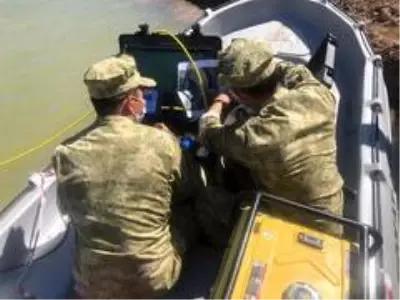 SAK Timleri, Tunceli'de Baraj Gölü'nde kaybolan vatandaşı bulmak için seferber oldu SAK Timleri, Tunceli'de Baraj Gölü'nde kaybolan vatandaşı bulmak için seferber oldu