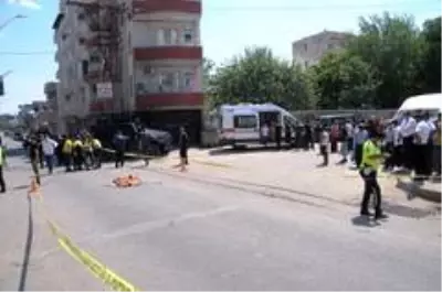 Şırnak'ta feci kaza: Kamyonun altında kalan 2 kardeşten biri feci şekilde can verdi, diğeri ağır... Şırnak'ta feci kaza: Kamyonun altında kalan 2 kardeşten biri feci şekilde can verdi, diğeri ağır...