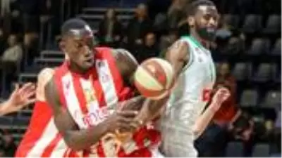 Son 2 yılda Kızılyıldız forması giyen Michael Ojo, kalp krizi nedeniyle hayatını kaybetti Son 2 yılda Kızılyıldız forması giyen Michael Ojo, kalp krizi nedeniyle hayatını kaybetti