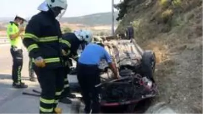 Takla atan otomobilin sürücüsü yaralandı Takla atan otomobilin sürücüsü yaralandı