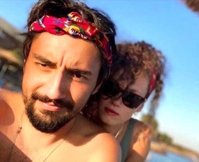 Tuba Büyüküstün ile ayrılan Umut Evirgen, Melisa Şenolsun ile aşk yaşamaya başladı Tuba Büyüküstün ile ayrılan Umut Evirgen, Melisa Şenolsun ile aşk yaşamaya başladı