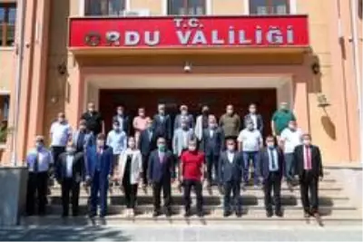 Vali ve başkandan yatırımcılara davet Vali ve başkandan yatırımcılara davet