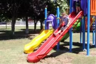 1 liraya kolonya sattılar elde edilen gelirle park yaptılar 1 liraya kolonya sattılar elde edilen gelirle park yaptılar