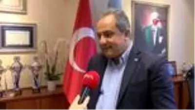 ANKARA Bilim Kurulu Üyesi İlhan 'Vapura koşuş' fotoğrafı sağlık çalışanlarının kalbini kırdı ANKARA Bilim Kurulu Üyesi İlhan 'Vapura koşuş' fotoğrafı sağlık çalışanlarının kalbini kırdı