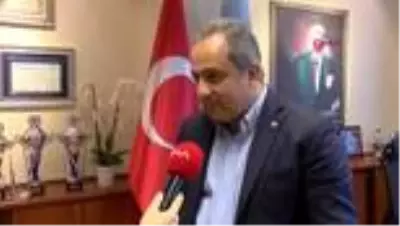 ANKARA Bilim Kurulu Üyesi İlhan 'Vapura koşuş' fotoğrafı sağlık çalışanlarının kalbini kırdı ANKARA Bilim Kurulu Üyesi İlhan 'Vapura koşuş' fotoğrafı sağlık çalışanlarının kalbini kırdı