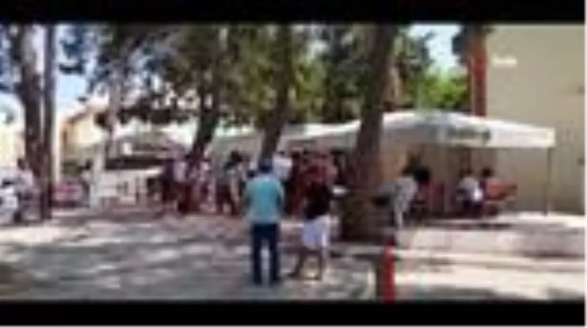 Son Dakika Haber Antalya Da Korona Virus Testi Kuyrugu Tepkisi Haberler Haber Ofisi