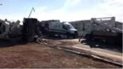 Başkentte beton mikseri devrildi 1 kişi öldü Başkentte beton mikseri devrildi 1 kişi öldü
