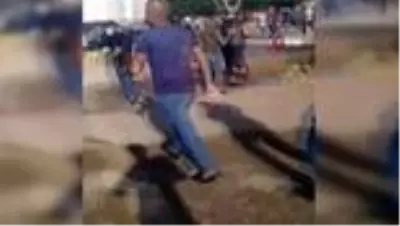 Lübnan'ın başkenti Beyrut'ta protestocular Dışişleri Bakanlığı binasını bastı Lübnan'ın başkenti Beyrut'ta protestocular Dışişleri Bakanlığı binasını bastı
