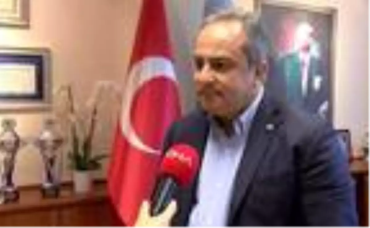 Bilim Kurulu Üyesi İlhan: 'Vapura koşuş' fotoğrafı sağlık çalışanlarının kalbini kırdı