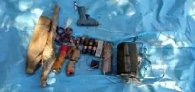 Bingöl'de EYP ve mühimmat ele geçirildi Bingöl'de EYP ve mühimmat ele geçirildi