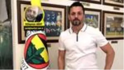 Erol Bulut'un amacı yere sağlam basan bir Fenerbahçe! Erol Bulut'un amacı yere sağlam basan bir Fenerbahçe!