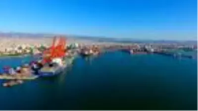 Fuat Oktay'ın açıklamasının ardından gözler Mersin Uluslararası Limanı'na çevrildi Fuat Oktay'ın açıklamasının ardından gözler Mersin Uluslararası Limanı'na çevrildi