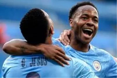 Manchester City ve Lyon, Şampiyonlar Ligi'nde çeyrek finale yükseldi Manchester City ve Lyon, Şampiyonlar Ligi'nde çeyrek finale yükseldi