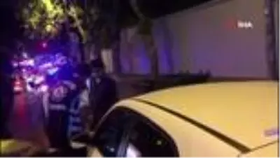 İstanbul'da gelin arabası dahil 3 araca ceza yazıldı İstanbul'da gelin arabası dahil 3 araca ceza yazıldı