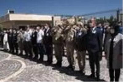 Kalp krizi geçirip yaşamını yitiren polis memuru memleketine uğurlandı Kalp krizi geçirip yaşamını yitiren polis memuru memleketine uğurlandı