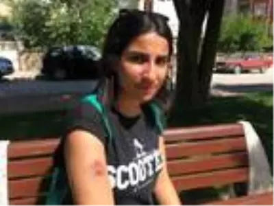 Kız kardeşler belediye otobüsünde dövüldü Kız kardeşler belediye otobüsünde dövüldü
