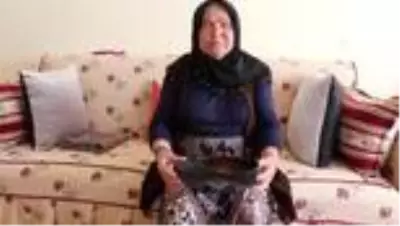 Köpeğe ayakkabısıyla su içiren Hatice Kayabaşı: 'Kim olsa aynısını yapardı' Köpeğe ayakkabısıyla su içiren Hatice Kayabaşı: 'Kim olsa aynısını yapardı'