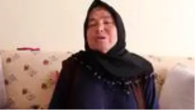 Köpeğe ayakkabısıyla su içiren Hatice Kayabaşı: 'Kim olsa aynısını yapardı' Köpeğe ayakkabısıyla su içiren Hatice Kayabaşı: 'Kim olsa aynısını yapardı'