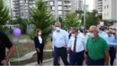 Lütfi Elvan 'Tirat Mutfak Atölyesi'nin açılışında makarna yaparak konuklara ikram etti Lütfi Elvan 'Tirat Mutfak Atölyesi'nin açılışında makarna yaparak konuklara ikram etti