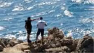 Oğlu ve torunlarıyla yüzen kadın, akıntıya kapılıp, kayboldu Oğlu ve torunlarıyla yüzen kadın, akıntıya kapılıp, kayboldu