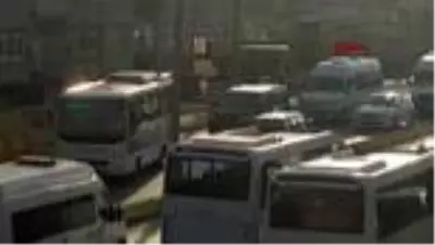 ZONGULDAK Yol verme tartışması kavgaya dönüştü ZONGULDAK Yol verme tartışması kavgaya dönüştü