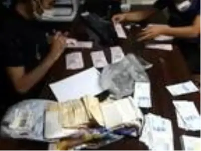 Afyonkarahisar'da 113 bin 600 TL değerinde sahte para ele geçirildi Afyonkarahisar'da 113 bin 600 TL değerinde sahte para ele geçirildi