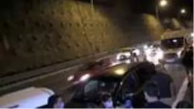 Anadolu Otoyolu'ndaki zincirleme trafik kazasında 3 kişi yaralandı Anadolu Otoyolu'ndaki zincirleme trafik kazasında 3 kişi yaralandı