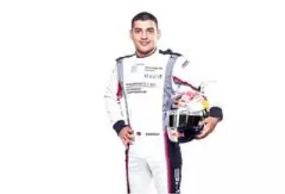 Ayhancan Güven, Porsche Mobil 1 Supercup'ta ilk birinciliğine ulaştı Ayhancan Güven, Porsche Mobil 1 Supercup'ta ilk birinciliğine ulaştı