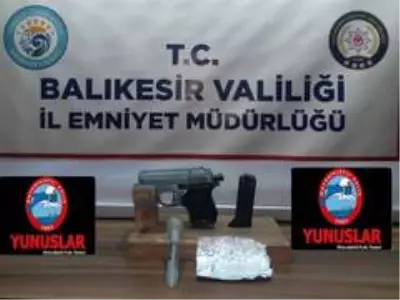Balıkesir'de polis son 1 ayda 19 silah yakaladı Balıkesir'de polis son 1 ayda 19 silah yakaladı