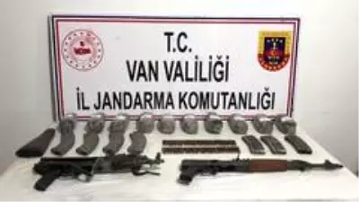 Başkale'de terör operasyonu Başkale'de terör operasyonu